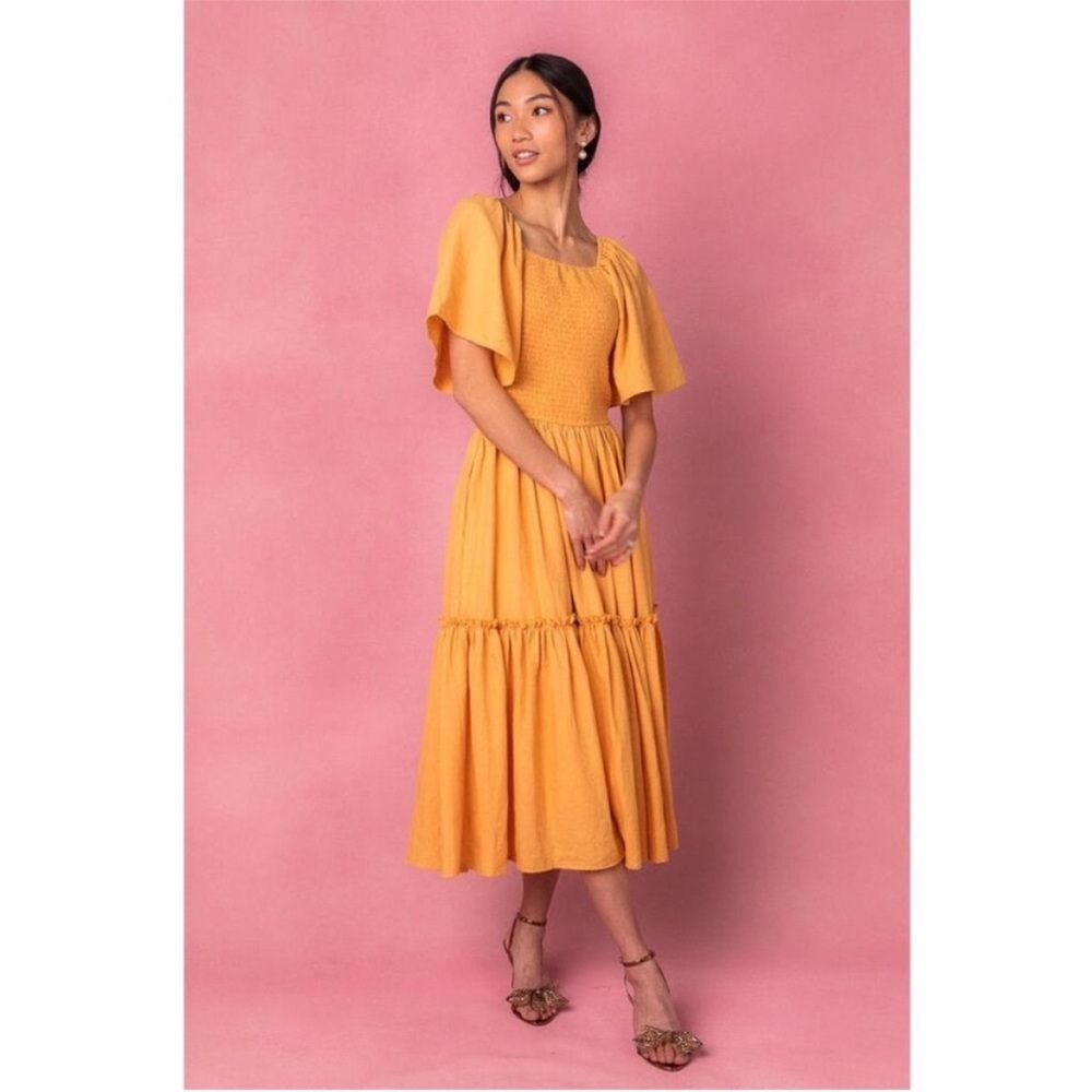 Ivy City Co. Mustard Yellow Lennon Midi Dress Size small